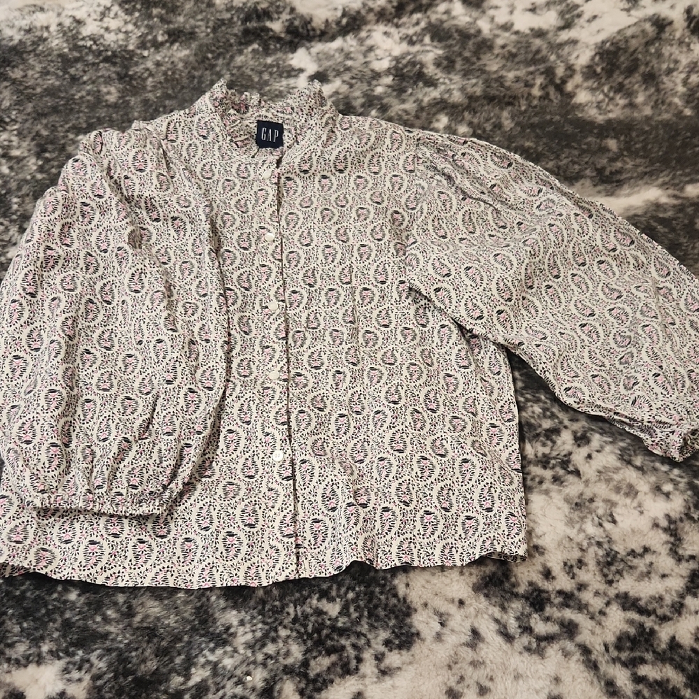GAP Casual Button Down Paisley Shirt